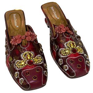 Pierre Dumas Marie Mule 8.5 Red Eastern Asian Exotic Theater Cosplay Embellished